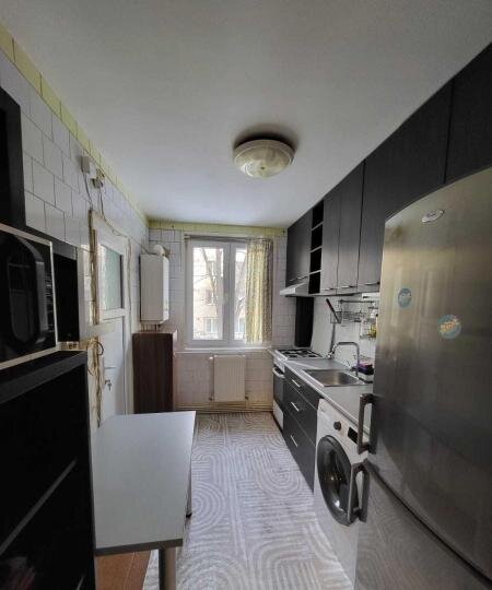 Drumul Taberei, Valea Argesului 3 camere dec cu garaj si centrala